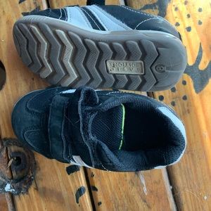 Toddler Tennis Shoes